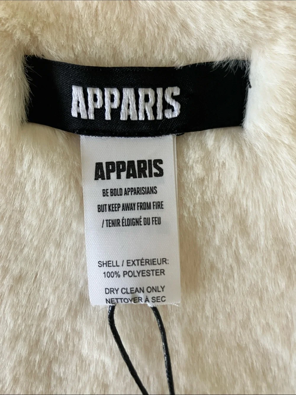 Apparis Black and White Branded Hang Tag
